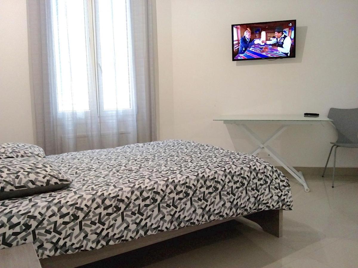 Appartements Les Lions Νίκαια Εξωτερικό φωτογραφία