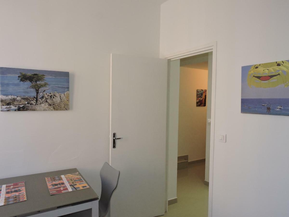 Appartements Les Lions Νίκαια Εξωτερικό φωτογραφία